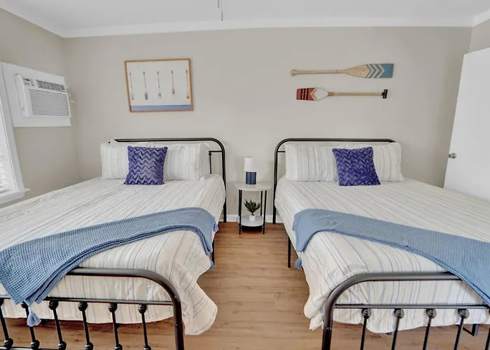 Sea Foam Suites