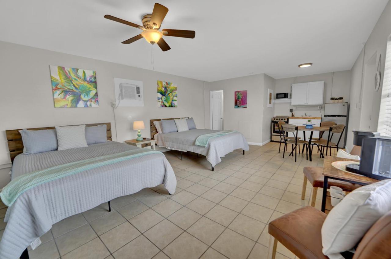 Hotel Sea Foam 5*